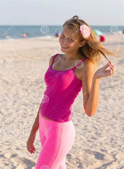 teenagers on nude beach